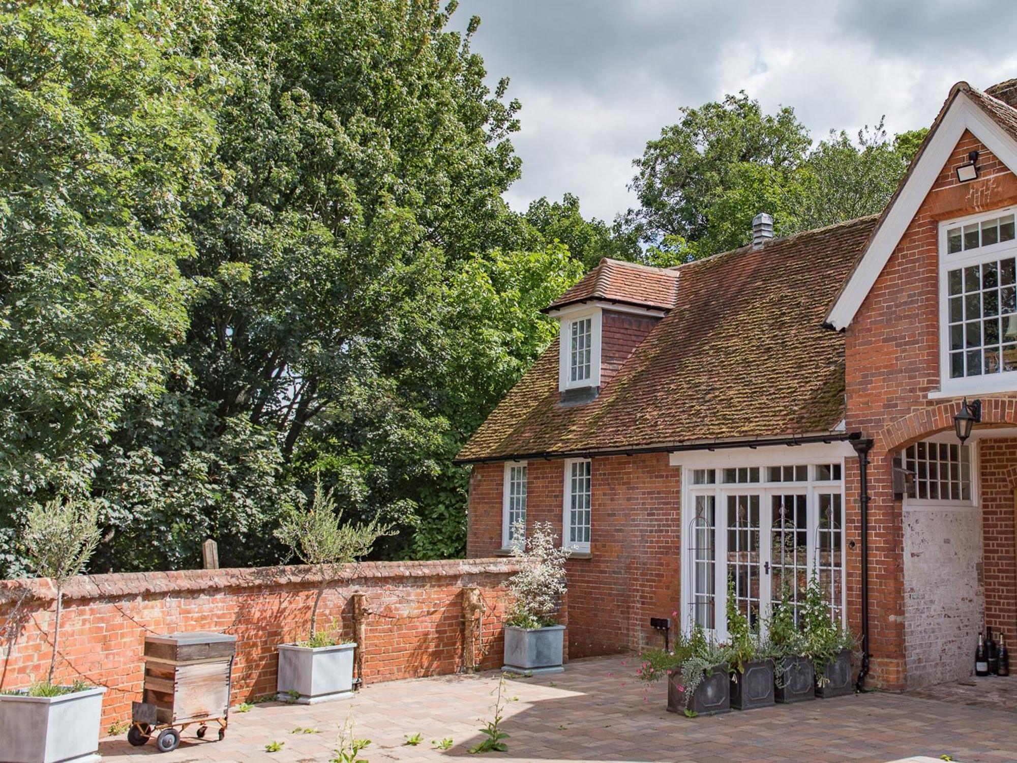 Вилла The Coach House Stables Graveney Экстерьер фото